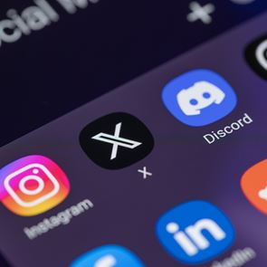 Το Twitter (νυν X) δεν αξίζει ούτε τα μισά χρήματα από όσα έδωσε ο <em>Elon</em> <em>Musk</em> για την εξαγορά του