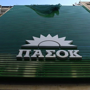 Σε θέση μάχης Νίκος Ανδρουλάκης και Χάρης Δούκας