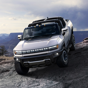 Το νέο, κτηνώδες ηλεκτρικό Hummer