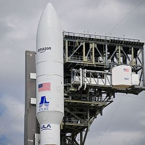 To Starlink του Elon Musk πλέον έχει ανταγωνιστή από την Amazon