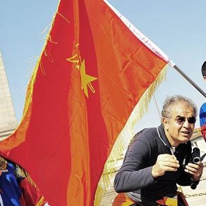 O κόκκινος <em>τουρισμός</em> της Κίνας