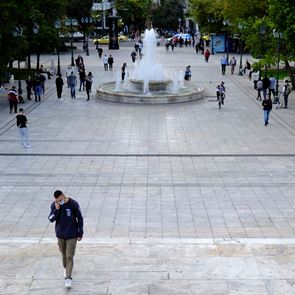 Οι 48 κρίσιμες ώρες που θα κρίνουν το νέο σκληρό <em>lockdown</em>