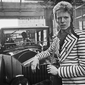 O David Bowie είναι και επίσημα ο πιο επιδραστικός Βρετανός καλλιτέχνης