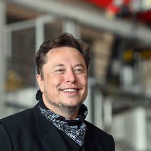 Τι γυρεύει ο <em>Elon</em> <em>Musk</em> στο Ισραήλ;