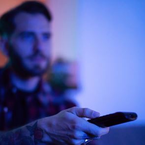 To <em>Netflix</em> επιβραβεύει το binge watching