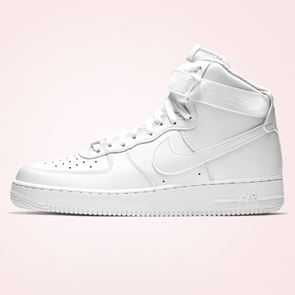 5 λευκά <em>sneakers</em> για να αγοράσεις τώρα και να φοράς για πάντα