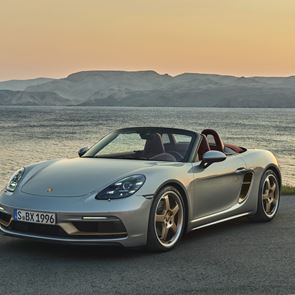 H <em>Porsche</em> γιορτάζει τα 25α γενέθλια της Boxster