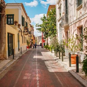 Ιστορικά κτήρια στην Πλάκα παίρνουν ξανά ζωή