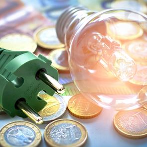 Πώς θα αποφύγουμε την υπερχρέωση στους νέους λογαριασμούς ρεύματος