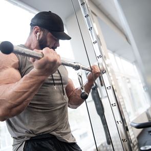 Πόσα σετ ασκήσεων πρέπει να κάνεις για να μεγαλώσουν οι μύες σου