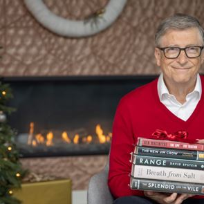 Τα βιβλία που προτείνει ο Bill Gates για τα Χριστούγεννα του 2020