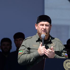 Τι γυρεύει ο Ramzan Kadyrov στην Ουκρανία