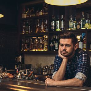 Η νυχτερινή εργασία "ευνοεί" τον κορονοϊό