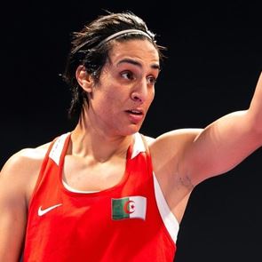 Η Imane Khelif μηνύει τον Elon Musk