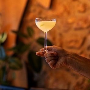 Στη Νέα Φιλαδέλφεια ξέρουν (και) από cocktails