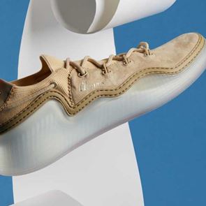 <em>Sneakers</em> χωρίς σύνορα από τον Christian Louboutin