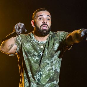 Free Larry Hoover: Kanye West και Drake δεν έχουν -για λίγο- πια κόντρα