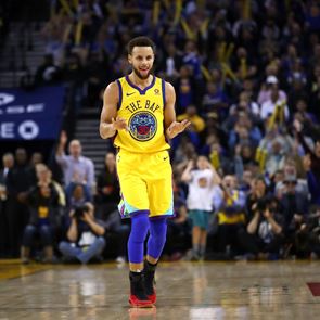 Ο Steph Curry επιστρέφει