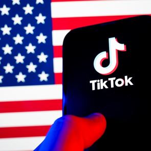 Το TikTok κλείνει στις ΗΠΑ - Τι θα κάνουν οι χρήστες