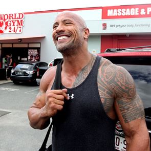 Ο Dwayne Johnson και η άβολη συνήθειά του στο <em>γυμναστήριο</em>