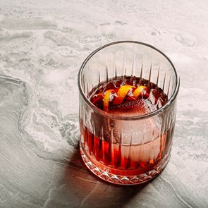 Όλοι πίνουν Negroni