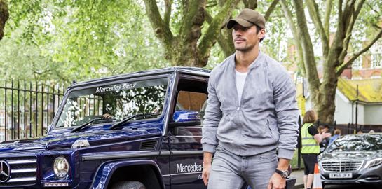 Συνδυάζοντας το baseball cap με smart casual looks