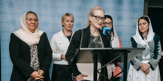 Η Μέριλ Στριπ είπε την αλήθεια για τις γυναίκες στο Αφγανιστάν (video)