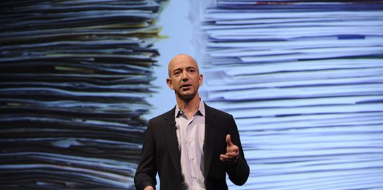 O Jeff Bezos είναι ο πλουσιότερος Αμερικανός σύμφωνα με το Forbes