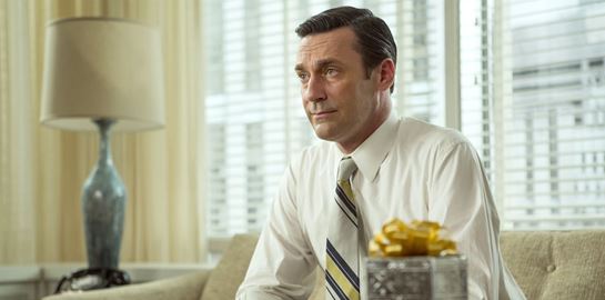 5 σύγχρονοι τρόποι να πετύχεις το slicked back κούρεμα