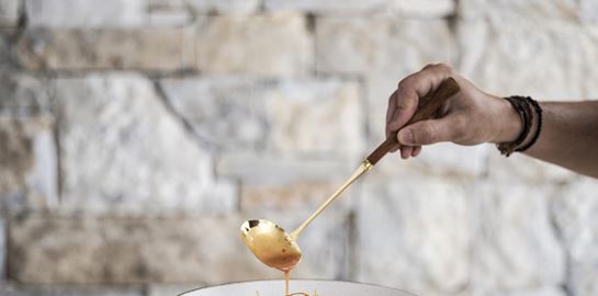 Το nice n easy κάνει λίγο πιο νόστιμη την αθηναϊκή Ριβιέρα