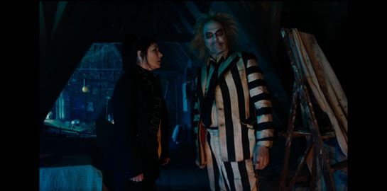 Ο 'Σκαθαροζούμης' του Tim Burton 'σκίζει' στο Φεστιβάλ Κινηματογράφου της Βενετίας