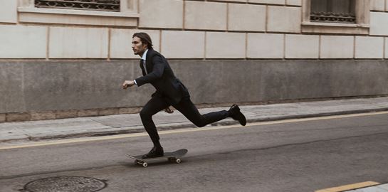 Σοφιστικέ look στο γραφείο με ή χωρίς κοστούμι