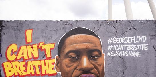 Η οργή σαρώνει τις ΗΠΑ μετά τη δολοφονία του George Floyd