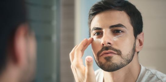Η σημασία της φροντίδας των ματιών στην εικόνα σου