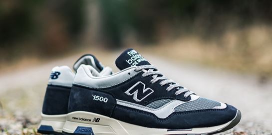 Αυτό το ζευγάρι New Balance έγινε 30 και επανακυκλοφορεί