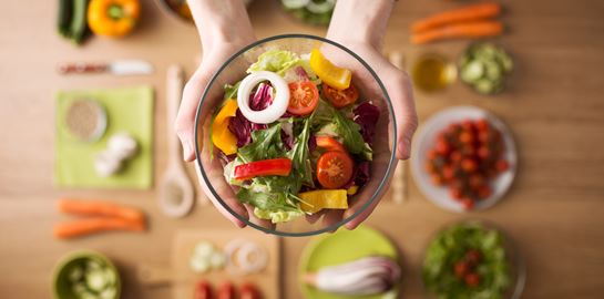 5 λάθη που καταστρέφουν τη σαλάτα