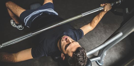 Πώς θα αποκτήσεις μεγάλους μυς όταν δεν σε βοηθά το σκαρί σου