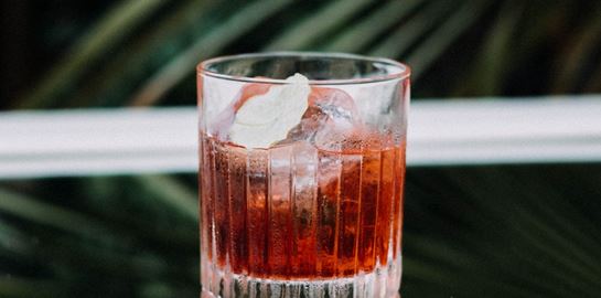 Τι συμβαίνει στο σώμα και το μυαλό όταν κόψεις το ποτό