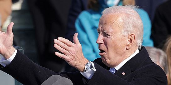 Ένα Rolex Datejust στον καρπό του Joe Biden