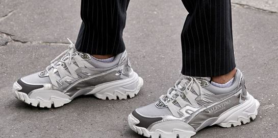 7 sneakers που κάνουν τη διαφορά