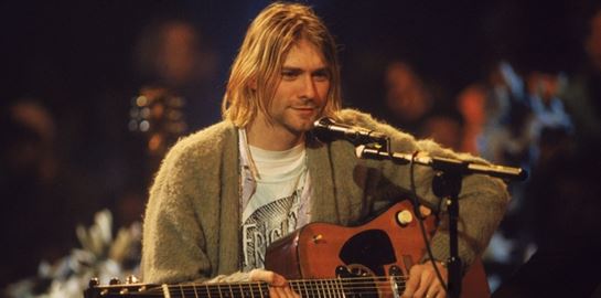Στο 'σφυρί' κιθάρες των Eric Clapton και Kurt Cobain
