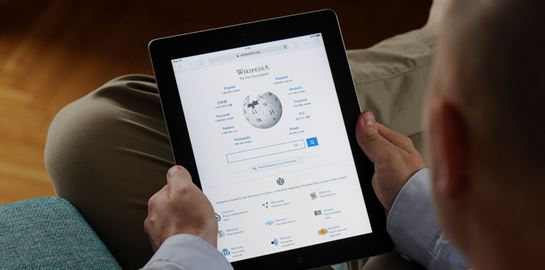 H σκοτσέζικη Wikipedia είναι το πιο χοντρό αστείο του ίντερνετ