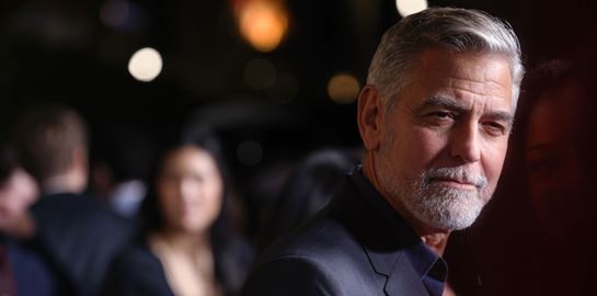 Μέχρι και ο George Clooney ζήτησε από τον Joe Biden να παραιτηθεί