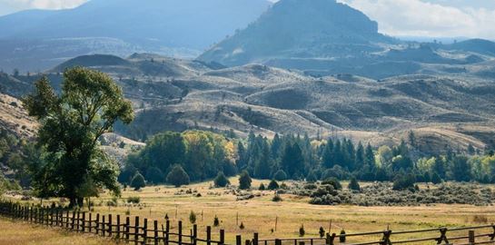 Το ράντσο του Yellowstone είναι αληθινό και μπορείς να το επισκεφθείς