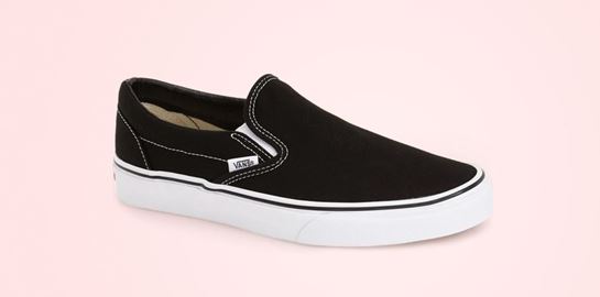 Τα καλύτερα slip-ons για την άνοιξη και το καλοκαίρι