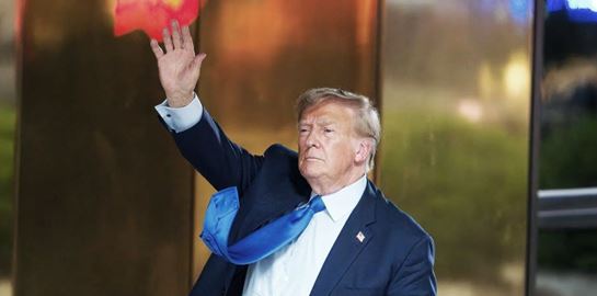 Φήμες λένε πως οι γκάφες του Donald Trump είναι εσκεμμένες