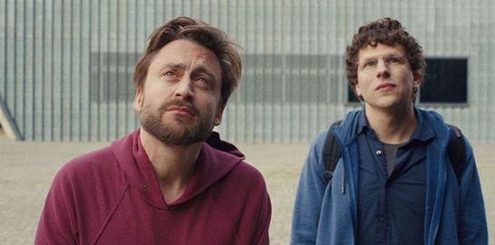 Στη νέα του ταινία ο Kieran Culkin θυμίζει Succession