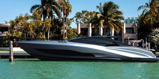 Officina Armare, δημιουργώντας μία Lamborghini για το νερό