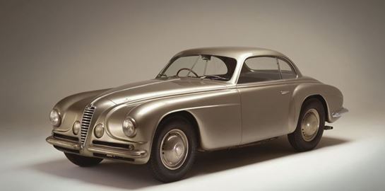H ανυπέρβλητη κομψότητα της Alfa Romeo 6C SS 2500 Villa d'Este