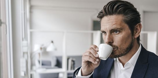 Η ποσότητα καφεΐνης που χρειάζεται καθημερινά ο οργανισμός